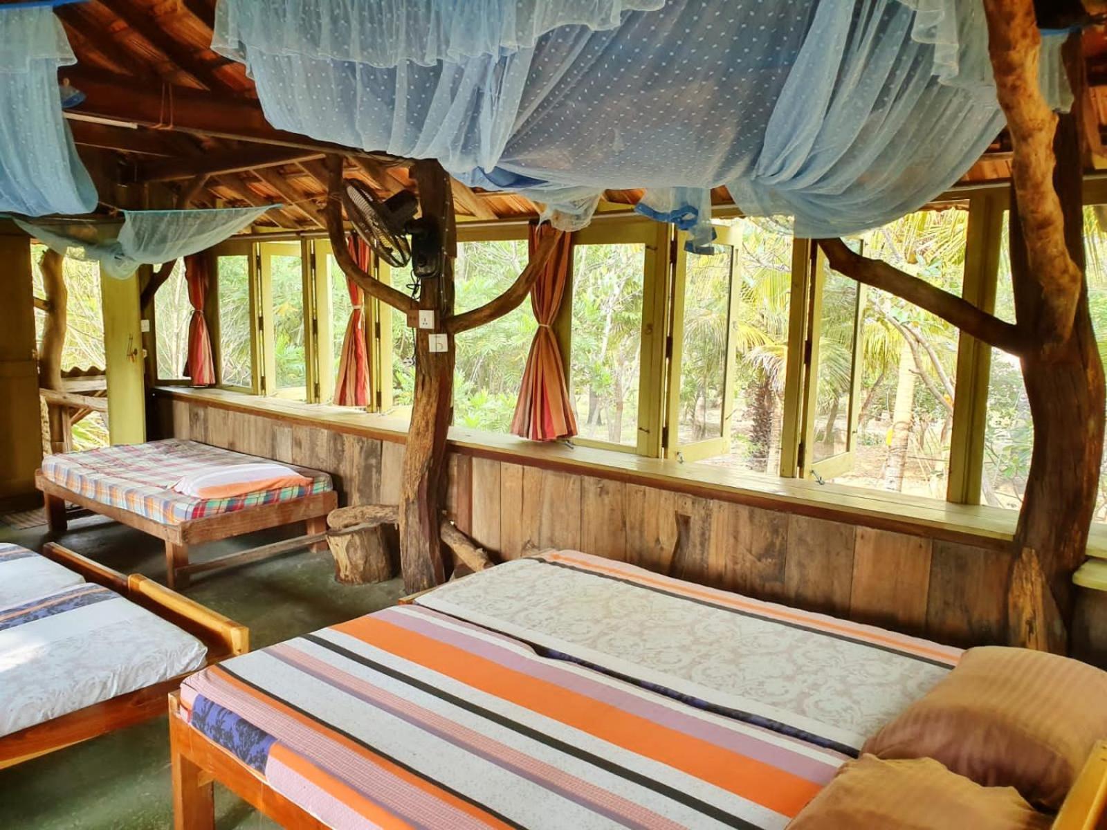Light House Beach Hut Komari 외부 사진